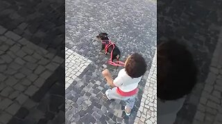 DUDU LEVANDO A MAGALI PRA PASSEAR 202305021600