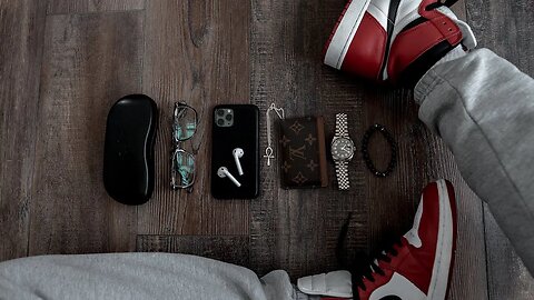 Top 5 Accessories Every Guy Needs!