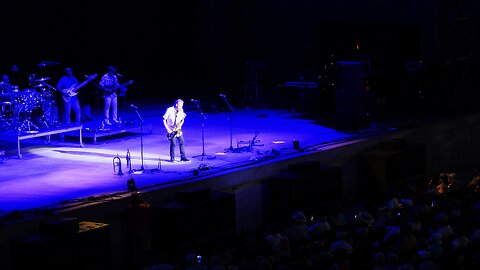 Richard Elliot performing a song at Daily's Place in Jacksonville : Summer Madness