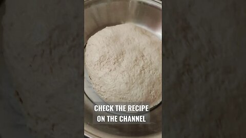 Easy way to knead dough | atta gundna ka asaan tarika | how to knead dough for roti