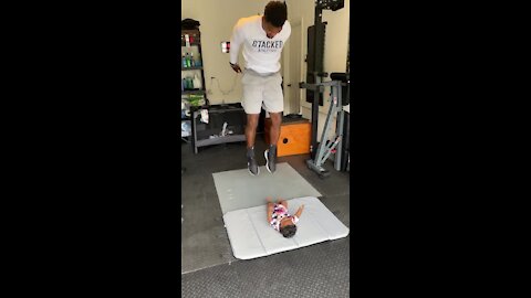 Baby Girl Helps Motivate Daddy To Do His Workout