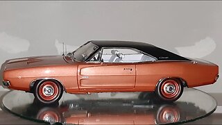 1:18 Premium Diecast Model Cars - 1968 Dodge Charger R/T - Auto World American Muscle Authentics