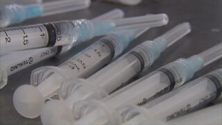 State considering bill to allow pharmacies to give vaccines