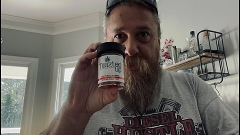 PRODUCT REVIEW-Twizted Up (strawberry) Delta 8 90MG Per