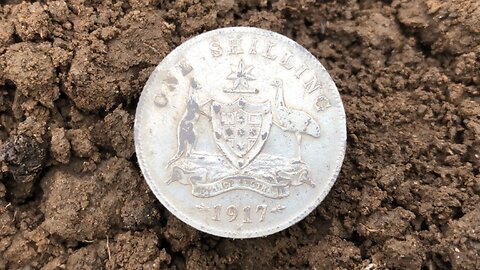 Old Sterling Silver On The Racetrack