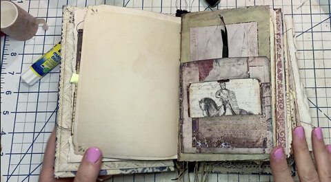 Episode 246 - Junk Journal with Daffodils Galleria - Medieval Journal Pt. 15