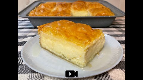 Greek Galaktoboureko Traditional Custard Pie / Γαλακτομπούρεκο