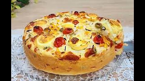 110-Torta de presunto com ovo, azeite, pimenta, farinha de trigo, mussarela, fermento, pimentão, salsinha