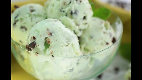 The Best Mint Chocolate Chip Ice Cream - Baskin Robbins Mint Chocolate Chip Ice Cream Recipe At Home