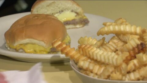 We're Open: Solly's Grille still known for its butter burger 29 years later