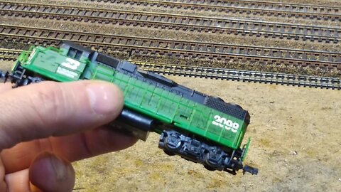 N scale Life-Like GP38-2 Burlington Northern locomotive rebuild part 1