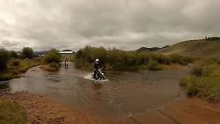 Quakey in the wet (2022) - Fun flowy warmup trail before hitting Horseshoe Creek!