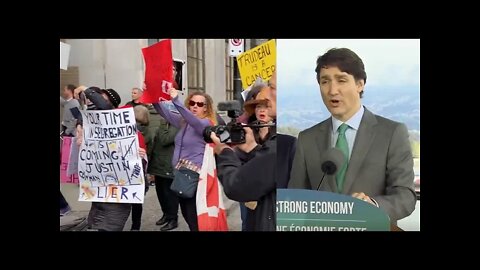 Anti Trudeau Protestors Trudeau gets the Welcome he Deserves in Vancouver