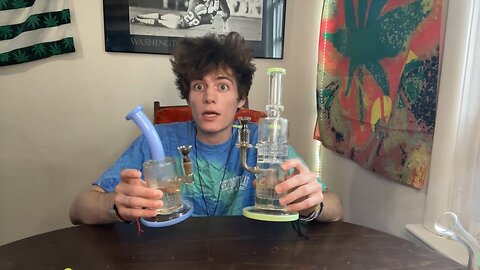 ShareBongs Glass Review | 𝗟𝗮𝗶𝗱 𝗕𝗮𝗰𝗸 𝗨𝗻𝗯𝗼𝘅𝗶𝗻𝗴