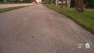 Man was robbed at gunpoint in broad daylight in Boca Raton