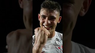 A comemoração dos autores dos Gols do Corinthians após o jogo contra o Vasco