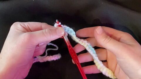 How to crochet with slow motion close ups
