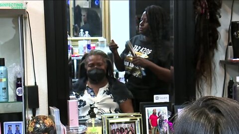 Fort Myers salon creating a safe space for Black women with natural hair