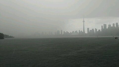 Thunderstorms in Toronto