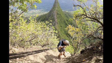 Olomana "Three Peaks" Trail is the best hike on O'ahu