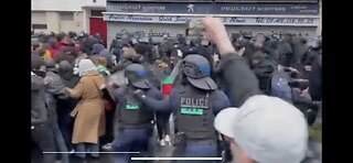 PARIS CRACKDOWN BY FUTURE FELON POLICE