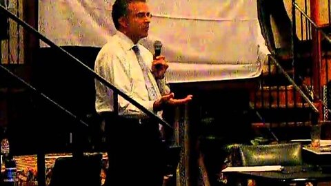 Mayor Dean Mazzarella at the Tea Party 9-28-10 pt 2.AVI