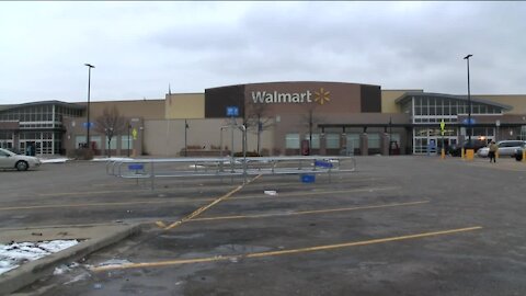 Walmart to temporarily close two Milwaukee stores to sanitize for COVID-19