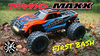TRAXXAS MAXX First Bash & Backflip! Unedited Runs