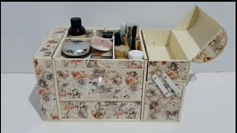 .The_Best_DIY_-_2_in_1_Jewelry_Box_and_Makeup_Organizer_From_Cardboard