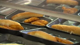 Lansing school district virtual students are NOT on free meals