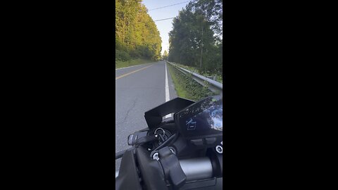 Fz09 back road cruise