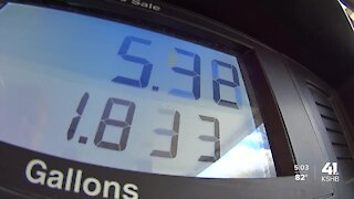 Missouri's fuel tax will increase by 2.5 cents on Friday; MoDOT hopes to generate revenue for roads