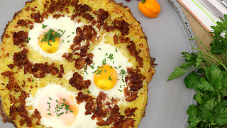 Delicious breakfast hash browns with eggs