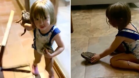 Little Girl Has Very Interesting Friendship With Frogs