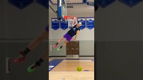 AWESOME DUNK 😲 (Cuffed Windmill Elbow 9’10.6) 🚀