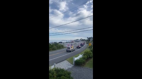 Trump Car Parade on New Hampshire Coast