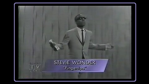 >> Little Stevie Wonder ... • Fingertips • ... (1963) ... Ed Sullivan ...