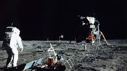 US Apollo Moon Landings were Hollywood shows