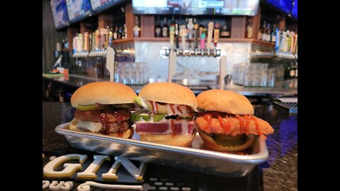 Sidecar Slider Bar opens in Lansing, plans to serve food until 2 a.m. every night