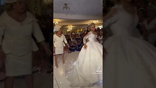 Bride and mother dance sugarland mother