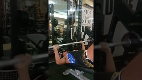 Barbell Decline Bench Press May Tita