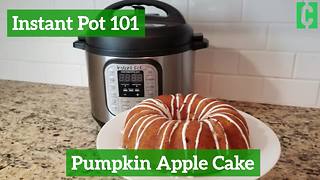 Instant Pot Pumpkin Apple Cake