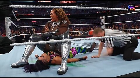 Bayley vs. Nia Jax (WWE Women's Championship)