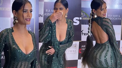 Star Eminence Awards मे Poonam Pandey ने अपने Hot Look से दिखाई नॉटी अदाएं, देख पानी पानी हुए लोग 😍🔥