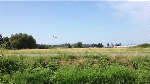 Large Transport Jet (Boeing C-17) - Abbotsford Airshow