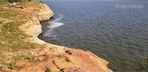 Red Rock Cliffs Crawling Area