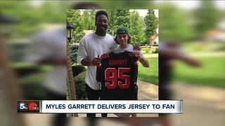 Browns' Myles Garrett hand-delivers signed jersey to fan, as promised