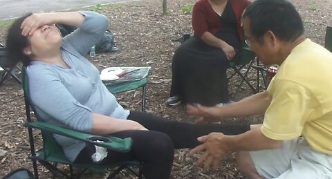 Luodong Massages Mature Mexican Woman At The Park