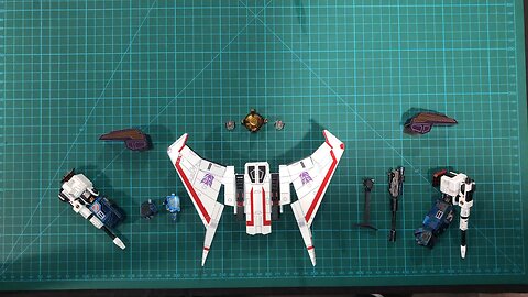 Mu Model G1 Starscream Part 2 - The Arms and Accessories
