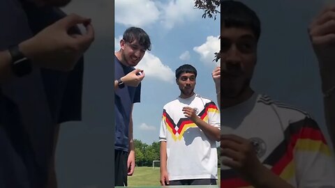 EATING THE WORLDS HOTTEST CHILLI 🌶️
